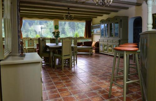 Sacele House | Vila Horia Bradet