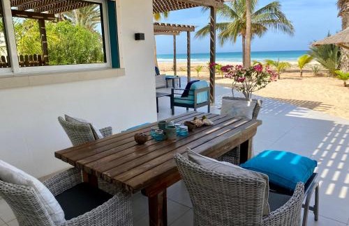 Rabil Villa | Vila Mare - Praia de Chaves frontline