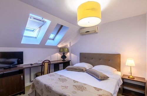 Caransebes House | Vila Palace