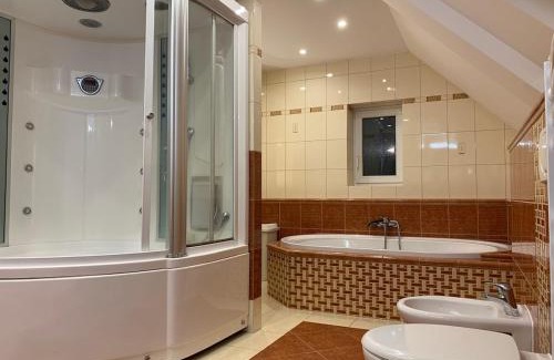 Mikulovice Villa | Vila u lesa - Mikulovice