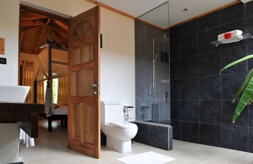 Vilamendhoo Island Resort | Vilamendhoo Island Resort & Spa