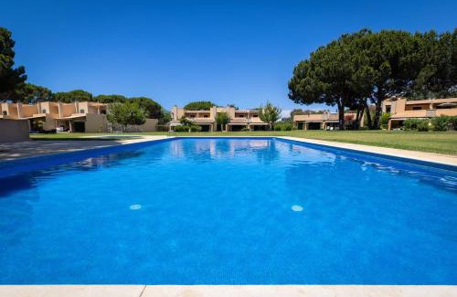 Vilamoura House | Vilamouratenis Wave by SAPvillas
