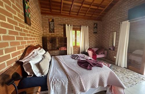 Sao Bento do Sapucai House | Vilarejo São Francisco - Chalé Serenidade