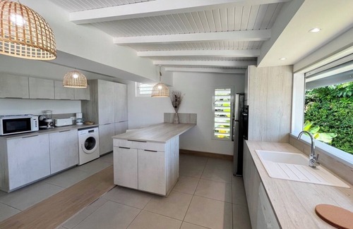 Saint-Francois Villa | Villa à St François G160 - 3 ch piscine vue mer