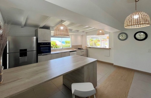 Saint-Francois Villa | Villa à St François G160 - 3 ch piscine vue mer