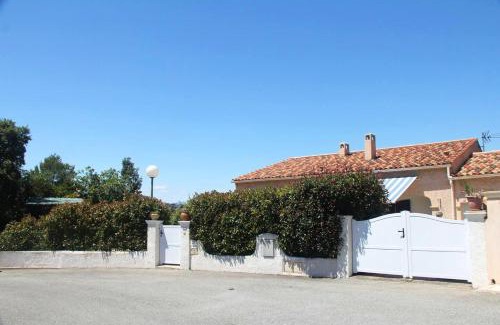 Saint-Raphael Villa | Villa élégante à Saint-Raphaël avec piscine partagée