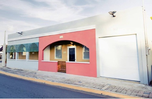 La Pared Apartment | Villa Ñiñín in Luquillo at Estancia los Abuelos