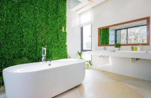 Ngu Hanh Son Villa | Villa Đà nẵng Gần Biển - Biệt Thự Gần Biển