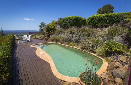 Mount View Villa | Villa 1 @ Bimbadeen Estate - Romantic split level villa with exceptional views over the vineyards