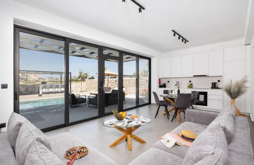 Kolymbia Villa | Villa 10 Hozan - Two Bedroom Villa, Sleeps 4
