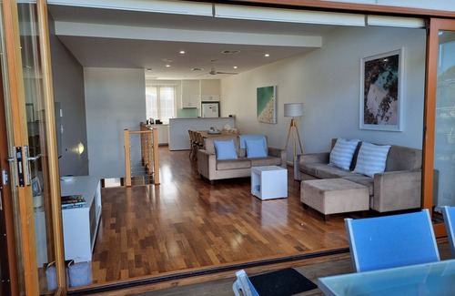 Normanville Villa | Villa 12 South Shores Resort, Normanville – with lagoon view & pool/beach access