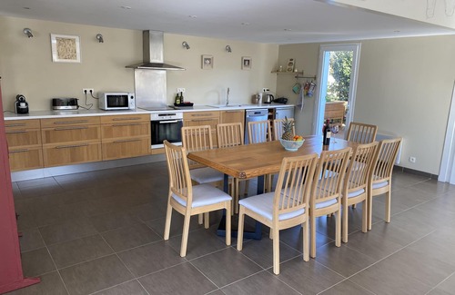 Vensac Villa | Villa 200m² heated pool (June to Sept) 10 people/5bed - 800m from the beach