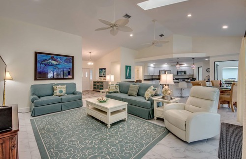 Caloosahatchee House | Villa 27 Wide Water Views, Hot Tub, Heated pool! 62 reviews.