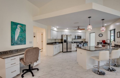 Caloosahatchee House | Villa 27 Wide Water Views, Hot Tub, Heated pool! 62 reviews.