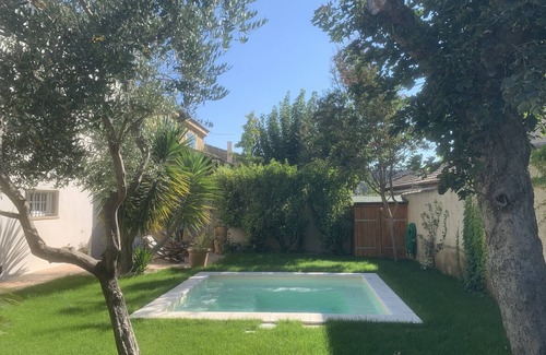 Le Pontet Villa | Villa 3 Chambres Avec Piscine en Provence à Proximité des Remparts D'avignon