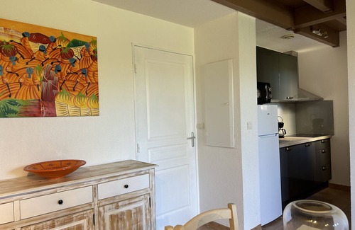 Gallargues-le-Montueux House | Villa 4 people in tourist residence with swimming pool