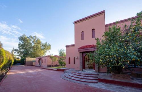 Ait Hamid Villa | Villa 5 suits with pool and montains view