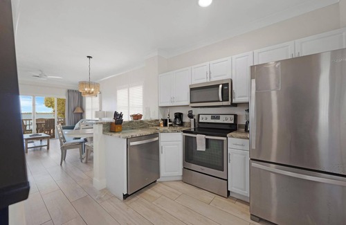 Marathon Villa | Villa 5008 on Duck Key Boat Slip Available - 2BD 1.5BA