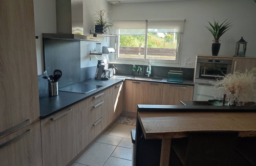 Millau Villa | Villa 6 pers with heated pool. Furnished tourist accommodation rated 4 stars.