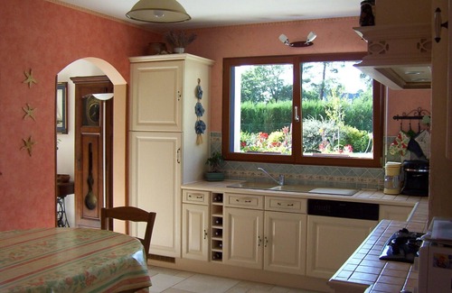 Arradon House | Villa 8/10 people (4 bedrooms-6 beds) - private heated pool - closed Garden