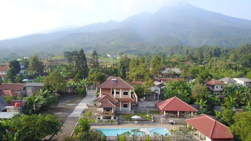 Cilobak Cabin | Villa Abah Enin