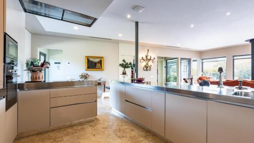 Radicondoli Villa | Villa Airone 12, Emma Villas