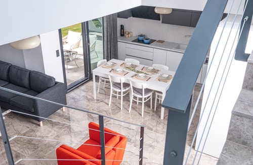 Koyunbaba Villa | Villa Al Mare; Özel Havuzlu 4+1 Villa