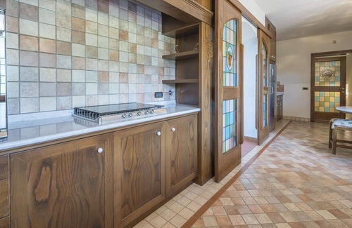 Massa e Cozzile Villa | Villa Alessia, Pool Wellness And Nature Massa e Cozzile