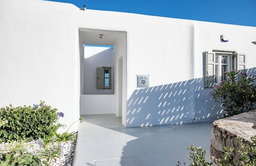 Elia Villa | Villa Alice