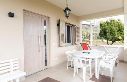 Ricadi House | Villa Alice
