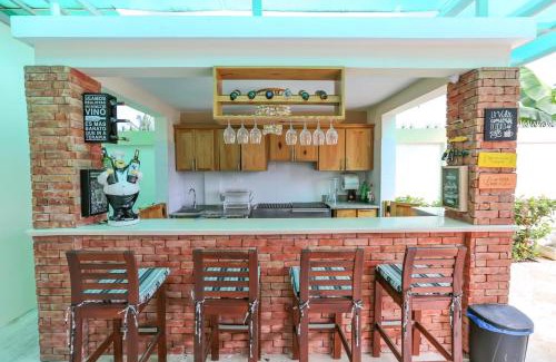 Matancitas Villa | Villa Alida Nagua Pool Beach Dailymaid & Bbq