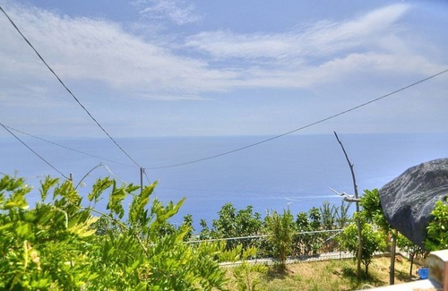 San Michele House | Villa Almerina: An elegant and welcoming three-story independent house which faces the sun and the sea, with Free WI-FI.
