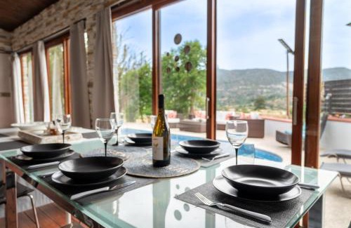 Laneia Villa | Villa Althea, Pool, Mountain Views, BBQ ,Patio in Laneia
