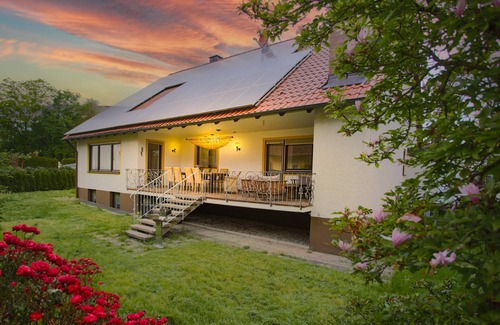 Allersberg Villa | Villa am Wehr - 9 Schlafzimmern + Wellnessbereich Gruppen, Business, Schulung