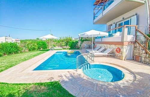 Vamvakopoulo Villa | Villa Anastasia - Private pool - Close to the famous beach of Agioi Apostoloi!