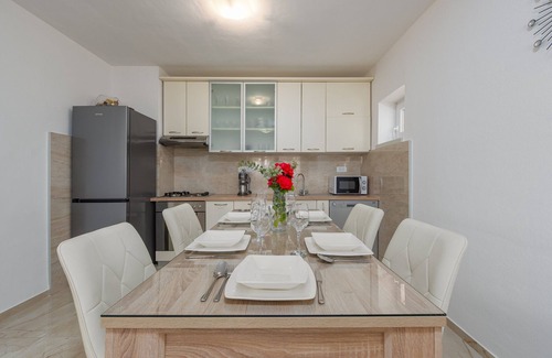 Skabrnja Villa | Villa Andu ZadarVillas