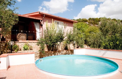 Sciacca Historic Centre Villa | VILLA ANGELA in Sicily for 5 people not far from the sea with swimming pool