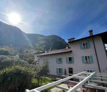 Oliveto Lario Villa | Villa Anna Onno Lake Como