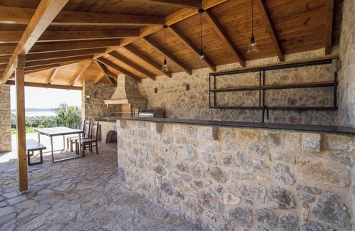 Kontsika Villa | Villa Aoidi with swimming pool near Delphi