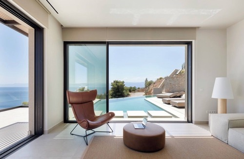 Kranidi House | Villa Apollo - A unique experience to visitors!