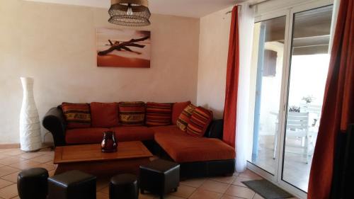 Canet House | Villa Ardilla - Classée 3 étoiles -Grand confort et bien-être à proximité immédiate du centre du village et des commerces