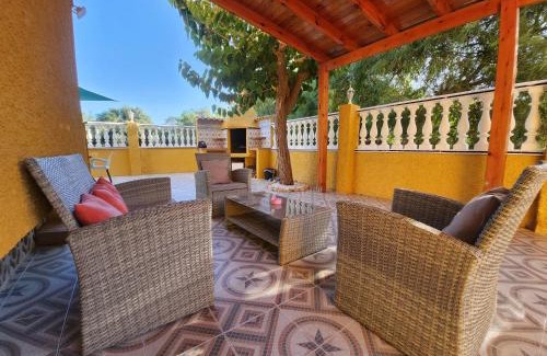 El Algar Apartment | VILLA ARTEP Luxurious, sunny apartment with pool and large garden