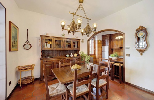Realdo Villa | Villa Ascheri Country House with Sea View, Garden & Wi-Fi