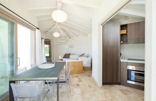 Tiriddo House | Villa Astrea Blu, panoramic terrace, private pool and two steps from the beach
