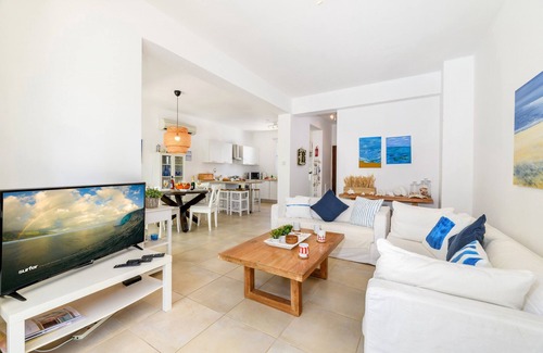 Cape Greko Villa | Villa Atlantis - Charming Cape Greco Getaway