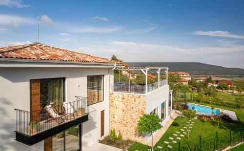 Osenovo Villa | Villa Aura Boutique Escape with Heated Pool near Albena