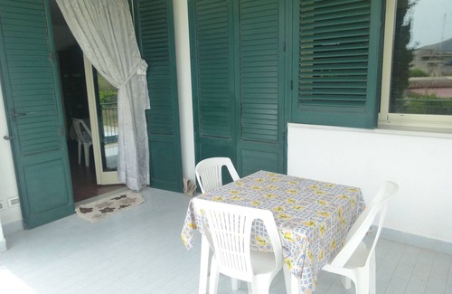 Aspra Apartment | Villa Aurora - Apartment in villa with pool