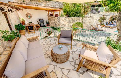 Koutsi Villa | Villa Aurora Paxos