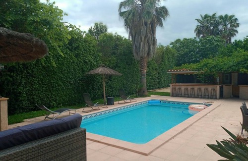 Bompas Villa | Villa Avec Piscine et Jardin Privé a 10 mn de la mer
