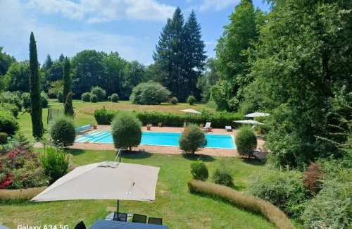 Nexon Villa | Villa avec piscine privée à Nexon